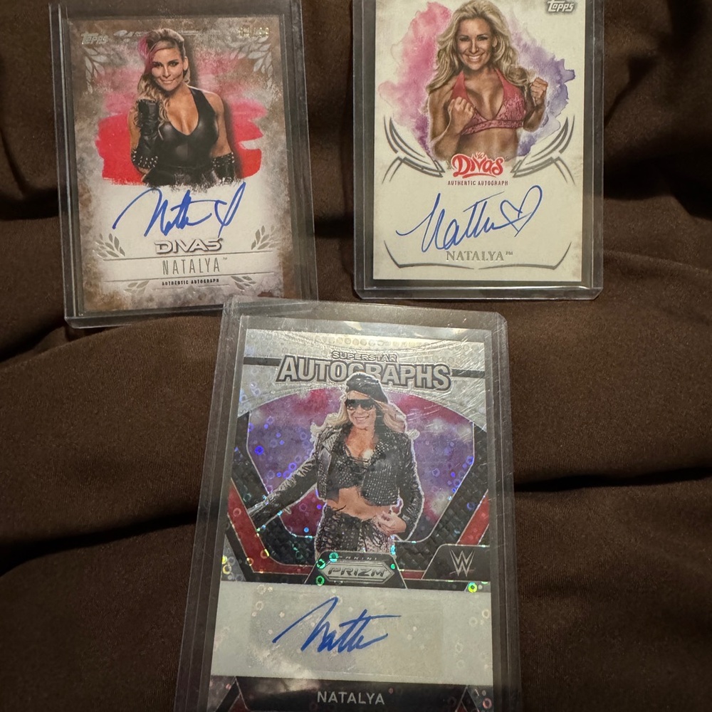 WWE Natalya ‘Nattie’ Neidhart Card Auto Lot